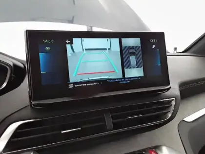 Photo 18 Peugeot 3008  Hybrid 225 e-EAT8