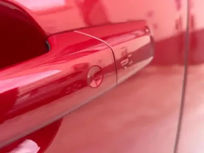 Photo 17 Jaguar E-Pace  2.0 P200 ch FlexFuel MHEV AWD BVA