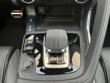 Photo 12 Jaguar E-Pace  2.0 P200 ch FlexFuel MHEV AWD BVA