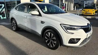 Photo 6 Renault Arkana  E-Tech 145