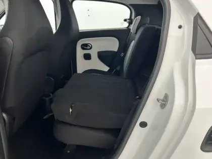 Photo 23 Renault Twingo  III SCe 65