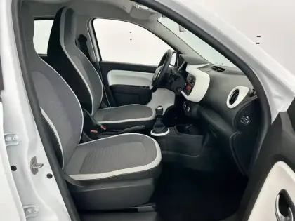 Photo 13 Renault Twingo  III SCe 65