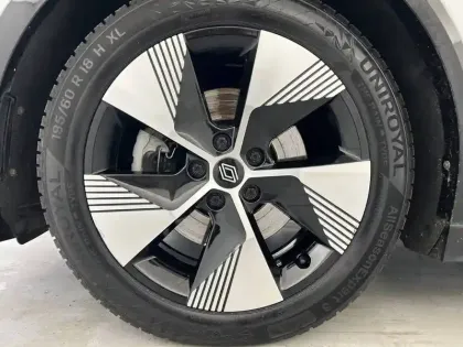 Photo 27 Renault Megane  E-Tech EV40 130ch standard charge