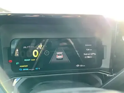 Photo 16 Renault 5 Renault  E-Tech Electrique 10 ch autonomie confort