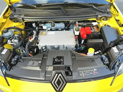 Photo 41 Renault 5 Renault  E-Tech Electrique 10 ch autonomie confort