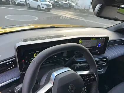 Photo 47 Renault 5 Renault  E-Tech Electrique 10 ch autonomie confort