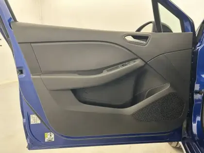 Photo 15 Renault Clio  Blue dCi 100 ch GSR2