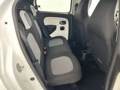 Photo 24 Renault Twingo  III Achat Intégral - 21