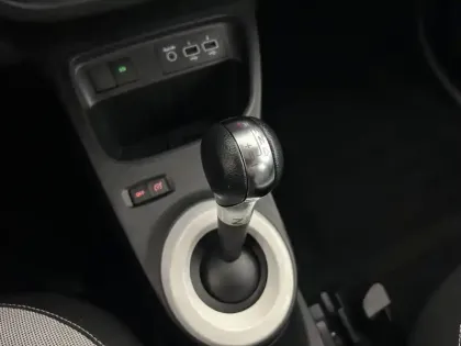 Photo 21 Renault Twingo  III Achat Intégral - 21