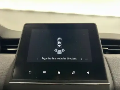 Photo 33 Renault Clio  Blue dCi 100 ch GSR2