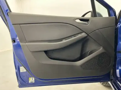 Photo 24 Renault Clio  Blue dCi 100 ch GSR2