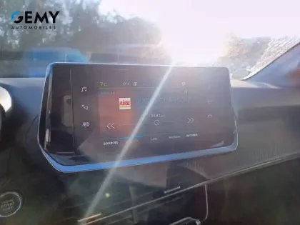 Photo 34 Peugeot 208 Gén. II Ph1 NG Allure 5