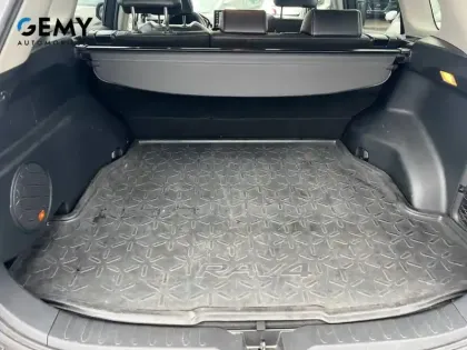 Photo 5 Toyota Rav4  Hybride 218 ch 2WD