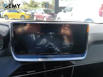 Photo 12 Peugeot 208  PureTech 100 S&S BVM6