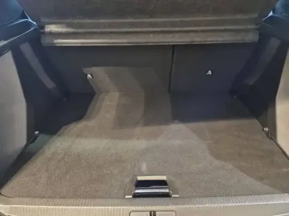 Photo 2 Peugeot 2008  BlueHDi 130 S&S EAT8