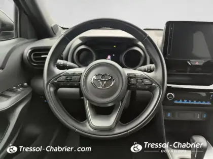 Photo 11 Toyota Yaris  Cross Hybride 116h 2WD Design
