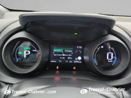 Photo 20 Toyota Yaris  Cross Hybride 116h 2WD Design