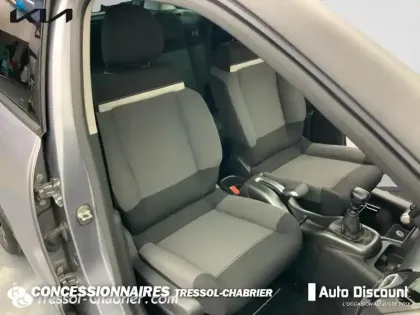 Photo 8 Citroën C3 Aircross  BlueHDi 110 S&S BVM6 Shine