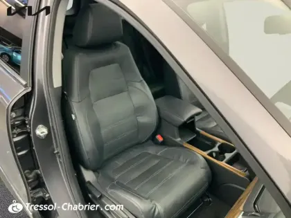 Photo 8 Honda CR-V  Hybrid 2.0 i-MMD 4WD Exclusive