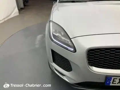 Photo 13 Jaguar E-Pace  2.0 D - 180 ch AWD BVA R-Dynamic Business