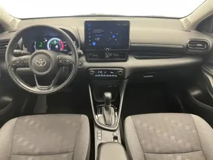 Photo 8 Toyota Yaris Hybride 116h Design