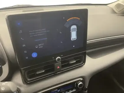 Photo 15 Toyota Yaris Hybride 116h Design