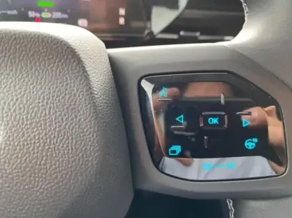 Photo 18 Ford Explorer 286ch Extended Range 77kWh RWD