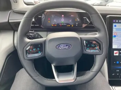 Photo 8 Ford Explorer 286ch Extended Range 77kWh RWD