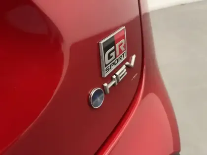 Photo 8 Toyota Yaris 1.5 HYBRID 130H GR SPORT