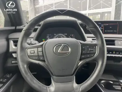 Photo 7 Lexus UX 250H 2WD Premium Edition