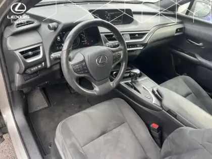 Photo 11 Lexus UX 250H 2WD Premium Edition