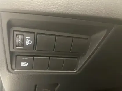 Photo 24 Toyota Yaris 1.5 HYBRID 116H DESIGN