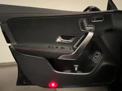 Photo 16 Mercedes CLA Coupé 200 d AMG Line CoupÚ