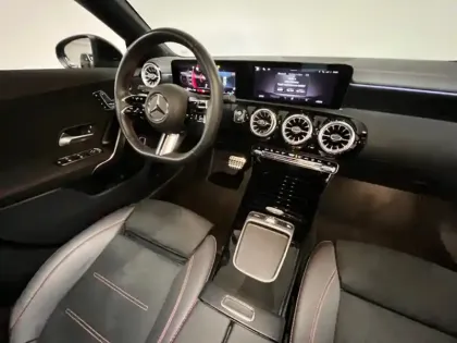 Photo 11 Mercedes CLA Coupé 200 d AMG Line CoupÚ