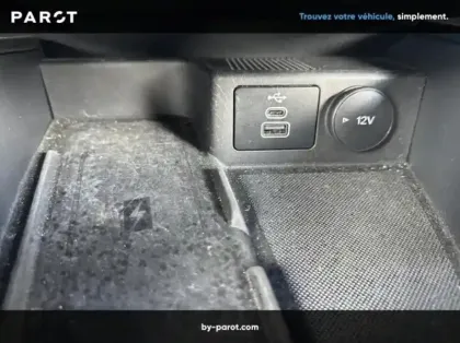 Photo 19 Ford Kuga 2.5 Duratec 190ch FHEV E85 ST-Line BVA