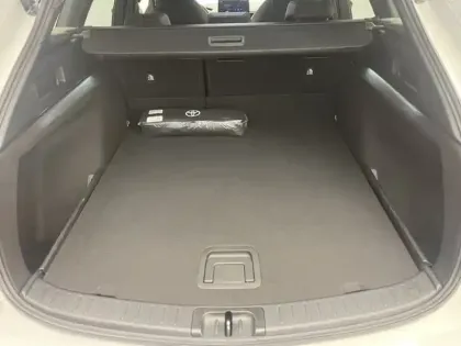 Photo 17 Toyota Corolla Hybride 1.8L 140h GR Sport