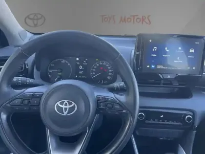 Photo 32 Toyota Yaris Hybride 116h Dynamic