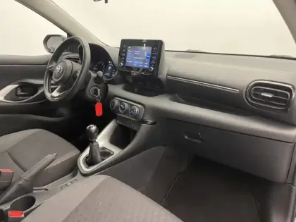 Photo 10 Toyota Yaris Hybride 116h Dynamic