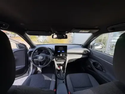 Photo 8 Toyota Yaris Hybride 1.5 HYBRID 116H DESIGN AUTO