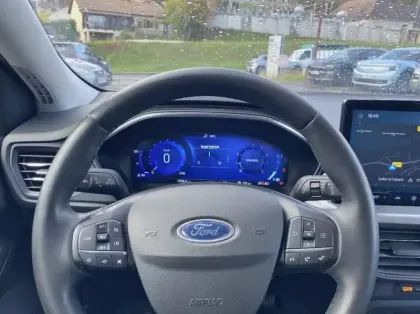 Photo 6 Ford Focus 1.0 Flexifuel mHEV 125ch Titanium X Business