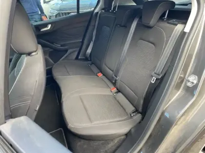 Photo 8 Ford Focus 1.0 Flexifuel mHEV 125ch Titanium X Business