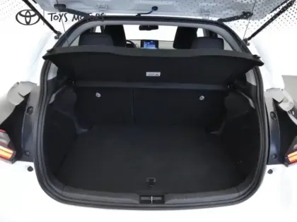 Photo 19 Toyota Yaris 120 VVT-i Design