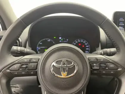 Photo 9 Toyota Yaris Hybride 116h Dynamic