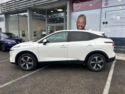 Photo 7 Nissan Qashqai  1.3 Mild Hybrid 140ch N-Connecta