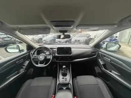 Photo 8 Nissan Qashqai  1.3 Mild Hybrid 140ch N-Connecta