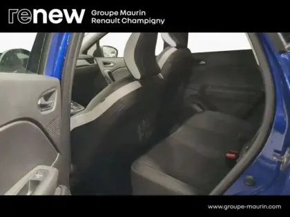 Photo 12 Renault Captur  1.6 E-Tech hybride 145ch Techno