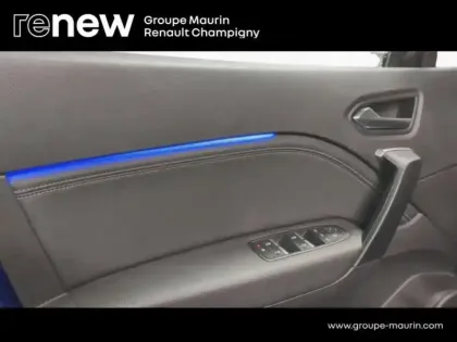 Photo 15 Renault Captur  1.6 E-Tech hybride 145ch Techno