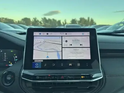 Photo 8 Jeep Compass  1.3 Turbo T4 240ch PHEV 4xe Trailhawk AT6 eAWD