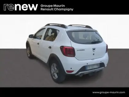 Photo 7 Dacia Sandero  1.0 TCe 100ch Stepway