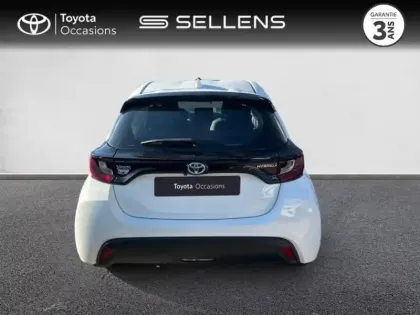 Photo 3 Toyota Yaris  116h Dynamic 5p MY21